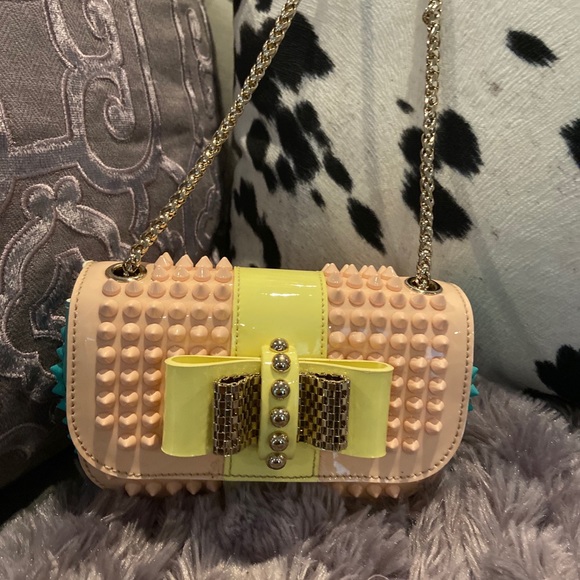 Christian loubouton handbag - Picture 1 of 6